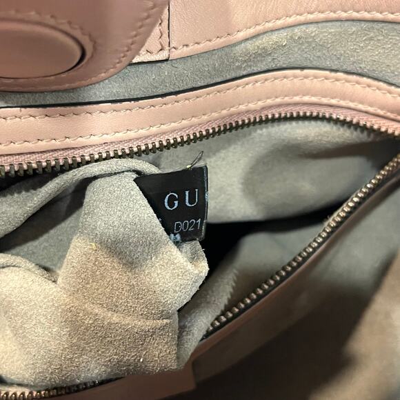 GUCCI GG Marmont Pink Matelassé Leather Chain Shoulder Bag - Picture 9 of 16